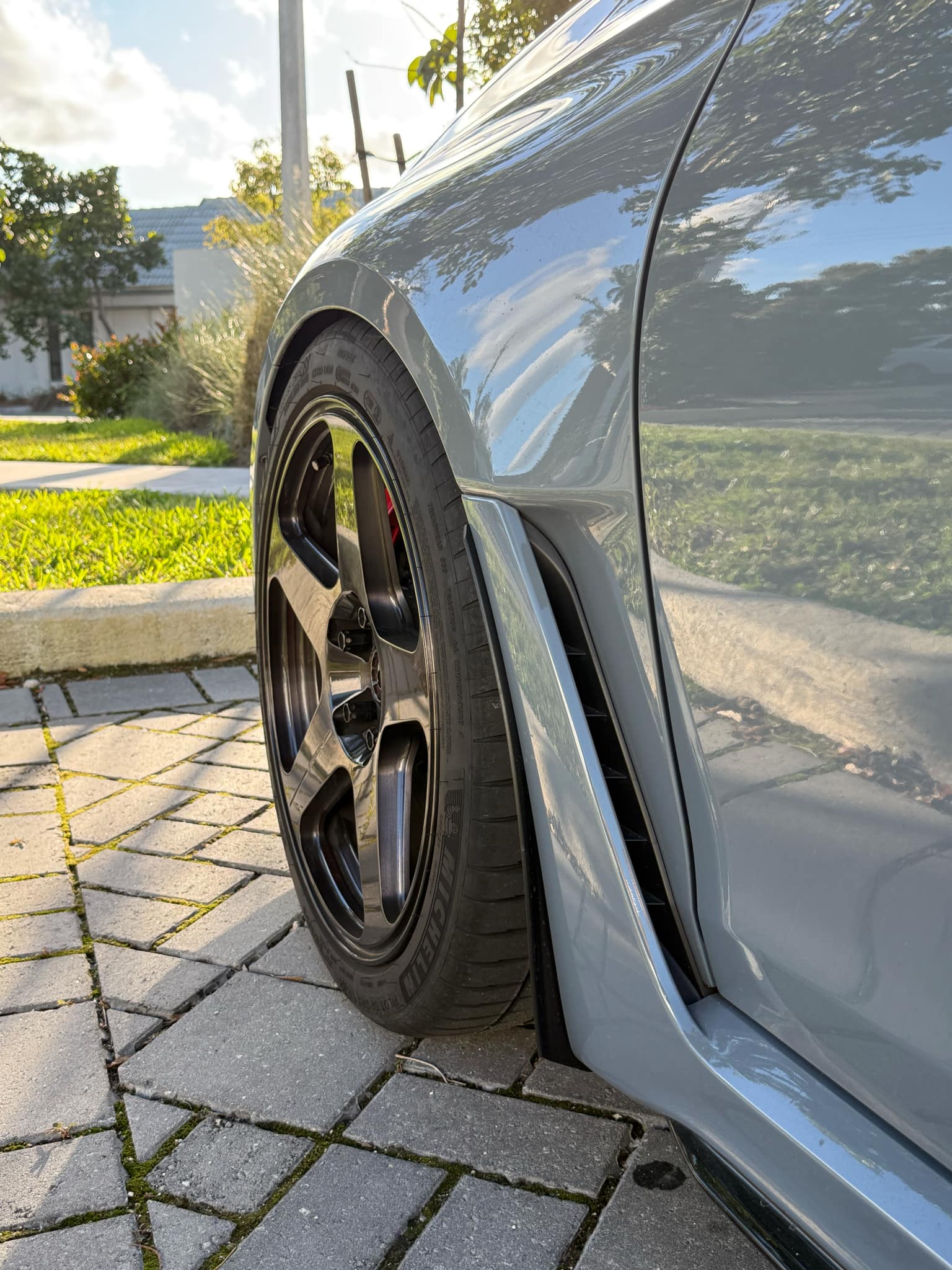 Honda Civic FL5 Type R front splash guard