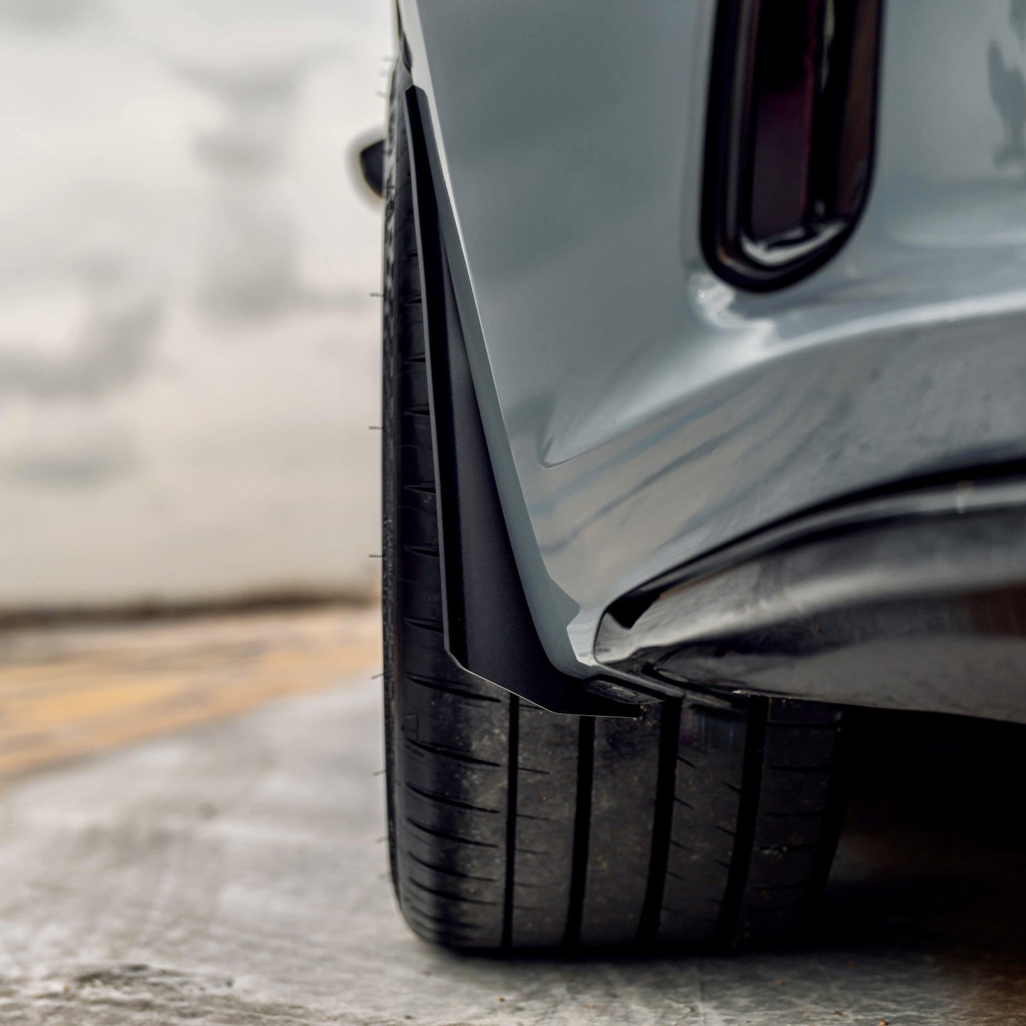 FL5 Civic Type R rear splash guard