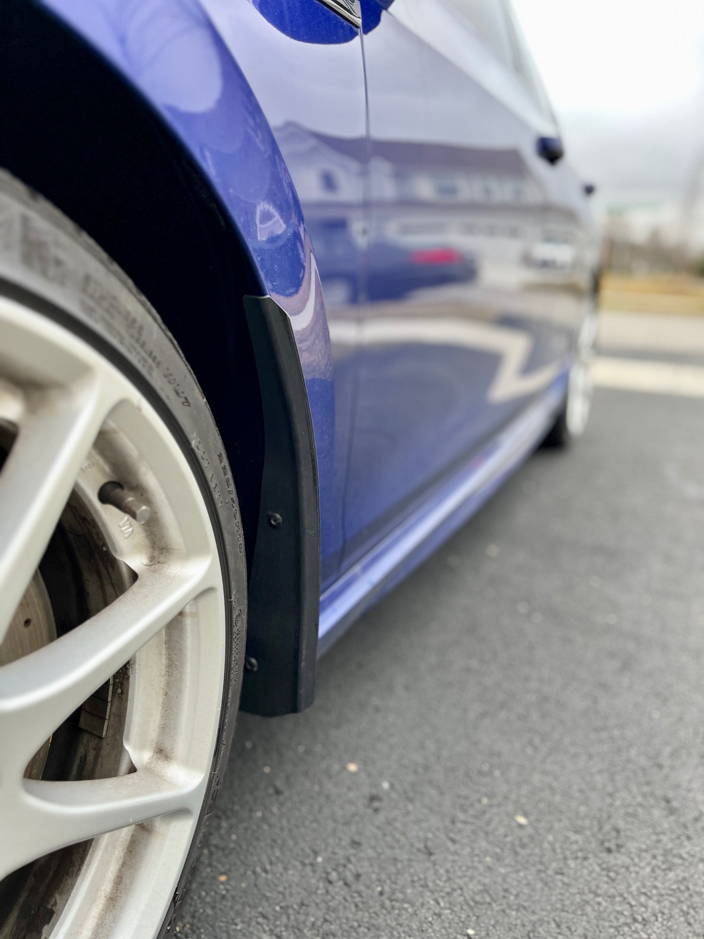 2022+ Volkswagen GTI and Golf R (MK8) Splash Guards