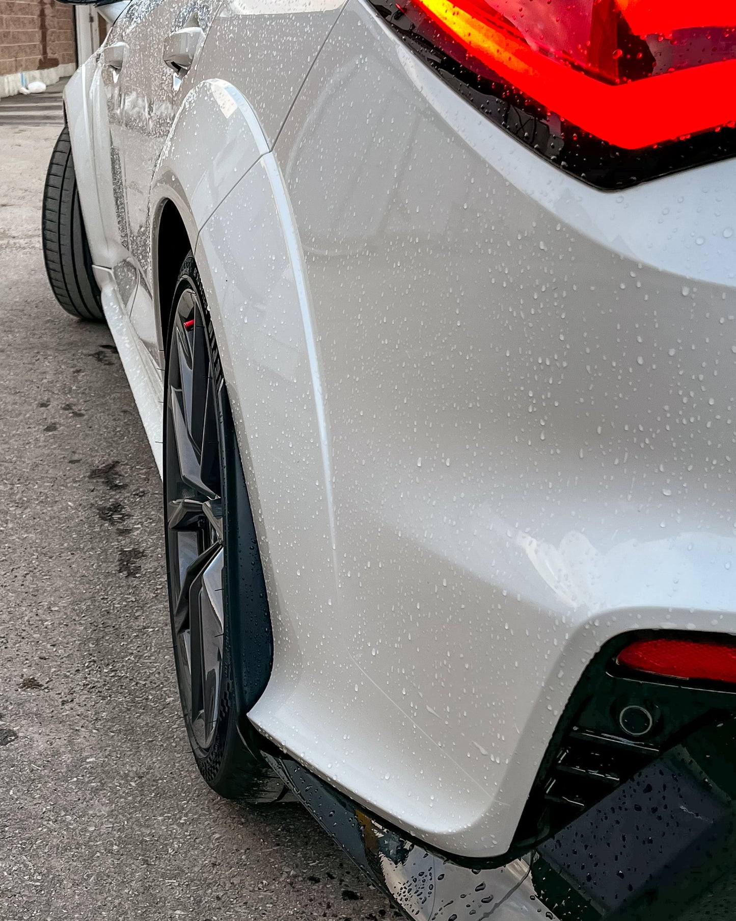 DE5 Integra Type S rear splash guard